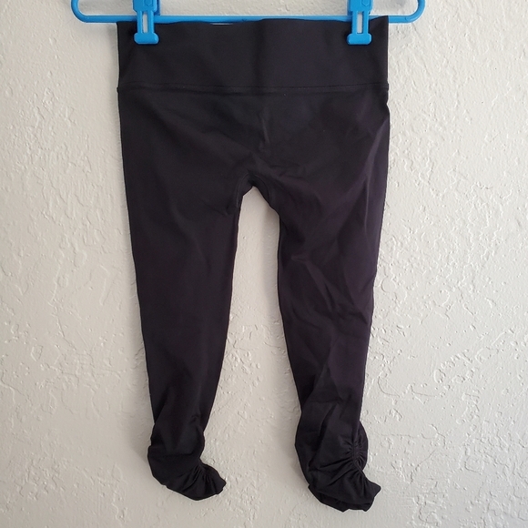 NUX Crops Size Small - Picture 3 of 5